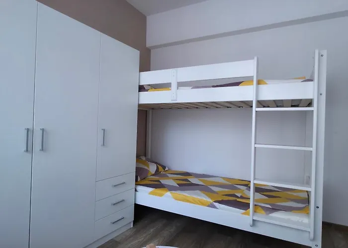 Divine Place アパート